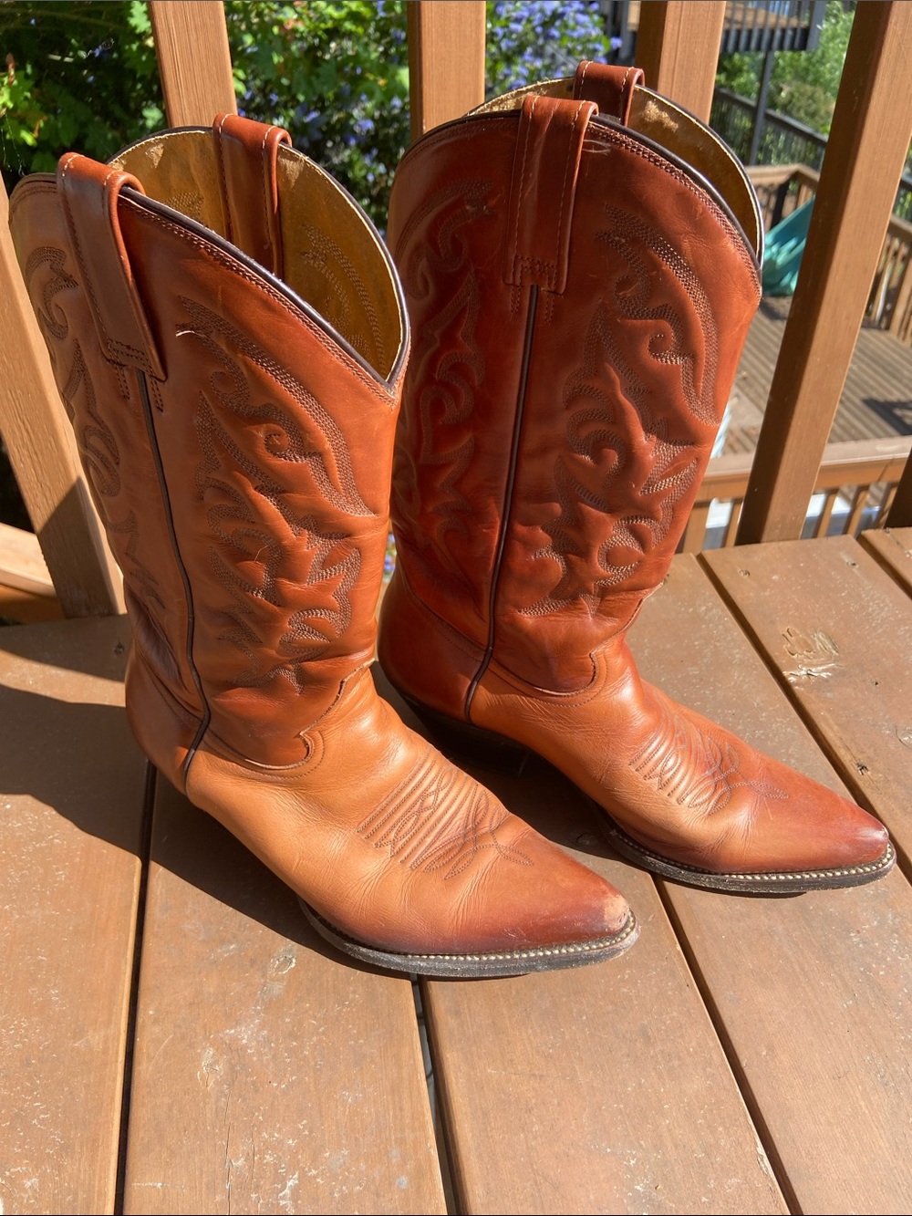 Rudel Vintage Men's Brown Leather Western Cowboy Boots - Embroidered brown